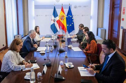 Ministra Faride Raful trata con su homólogo español estrategias sobre seguridad ciudadana y prevención de delitos