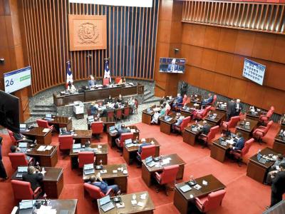 Tráfico de inmigrantes: Senado devuelve proyecto  de ley a comisión