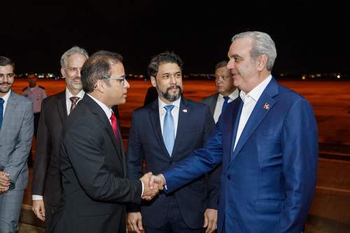 Presidente Abinader llegó la noche de este jueves a Brasil en la última parte de su viaje que inició en Europa