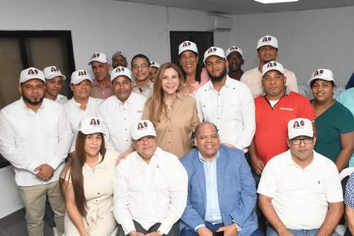 «Carolina Mejía: La jugada maestra que ya tiene al deporte y al PRM en su cancha rumbo al 2028»