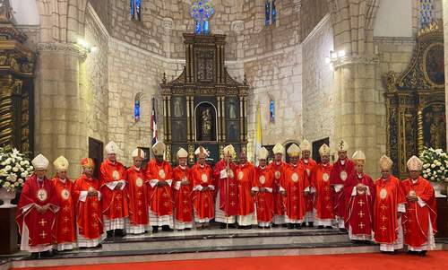 Mons. Piergiorgio Bertoldi: La paz verdadera nace de Cristo y transforma a su Iglesia
