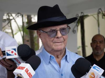 Hipólito Mejía pide regularizar la mano de obra haitiana