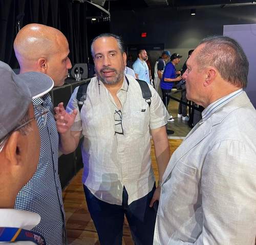 Reconocido agente de atletas Scott Boras dispuesto a apoyar el béisbol escolar en la República Dominicana a través del INEFI