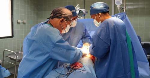 Hospital Gautier reconstruye por amputación de mamas a 20 mujeres post cáncer