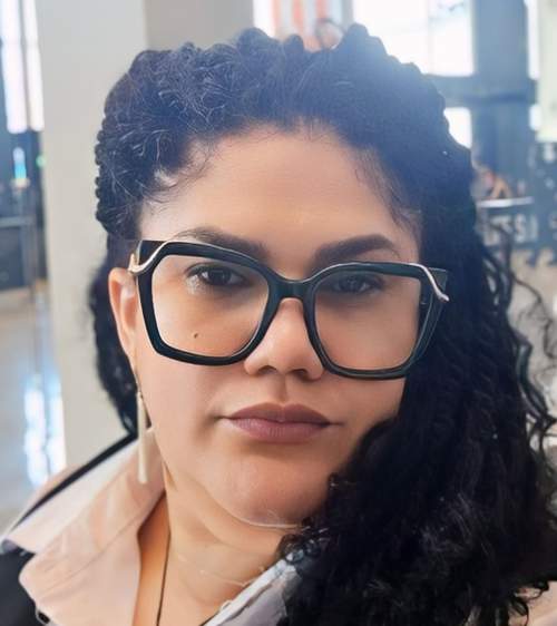“Perdí las llaves del carro… y encontré a Dios entre el caos”: Nelly Tavarez inspira con poderoso mensaje