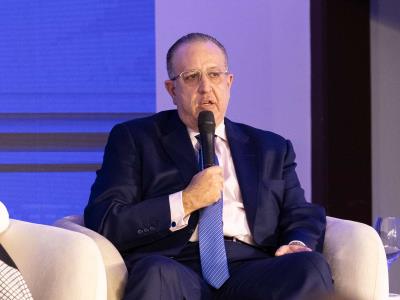 Magín J. Díaz es el nuevo ministro de Hacienda