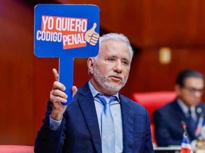 Taveras advierte senadores deben conocer cambios del Código Penal