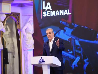 Aclara que no todos los asistentes a LA Semanal pueden preguntar