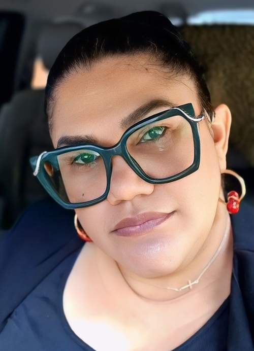 Evangelista Nelly Tavarez celebra un año más de vida