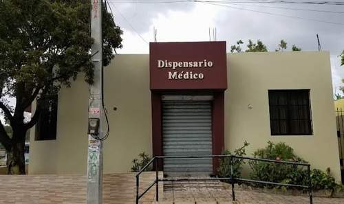 Asaltan dispensario médico en La Francia de Villa Duarte; moradores anuncian protestas por apagones e inseguridad