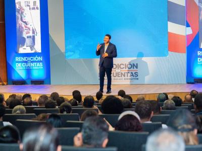 Senador celebra aprobación de Verón–Punta Cana a municipio