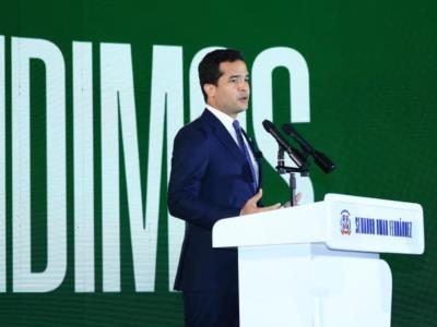 Omar Fernández rinde cuentas de su gestión senatorial 2025-2026