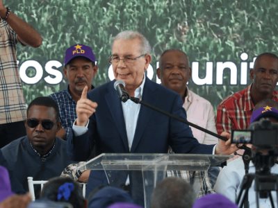 Danilo Medina dice Abinader tiene deteriorado los hospitales