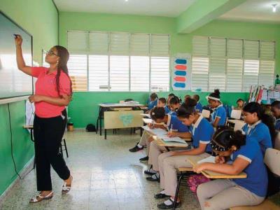 Proyecto de ley facilitaría jubilaciones de maestros
