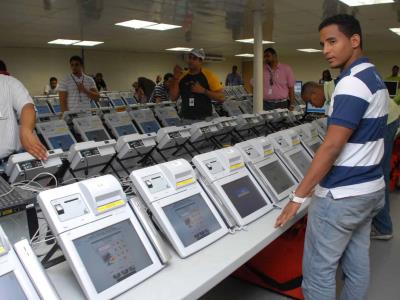 La JCE gastó RD$3,453 millones en equipos que luego descartó