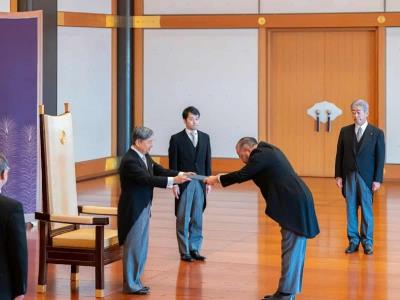 Edward Aníbal Pérez Reyes presenta Cartas Credenciales en Japón