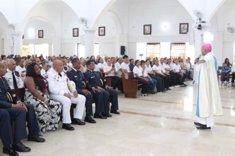 Mons. Manuel Antonio Ruiz de la Rosa preside solemne celebración de la Virgen de las Mercedes, Patrona del pueblo dominicano