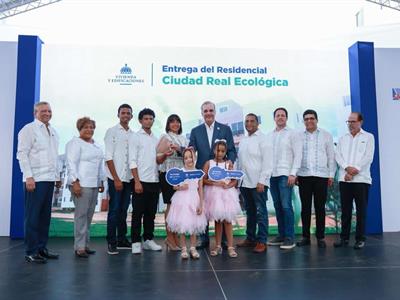 Abinader entrega 488 apartamentos en residencial Ciudad Real Ecológica