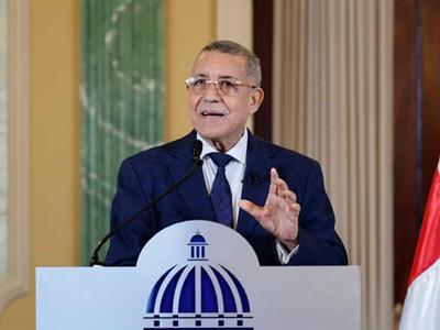 Gobierno dominicano defiende sus logros en cinco años